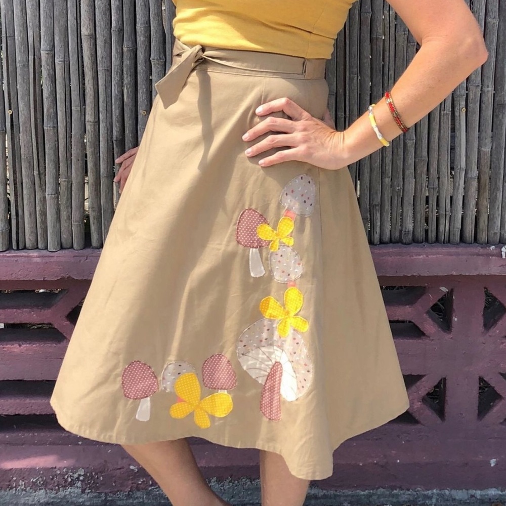 Vintage 60’s Mushroom Wrap-around Skirt